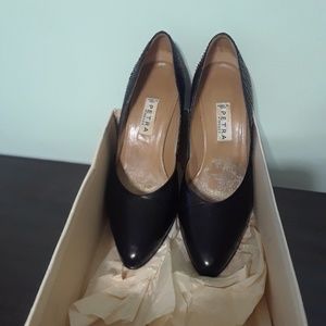 Black Pump Shoe
